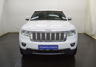 Подержанный автомобиль Jeep Grand Cherokee 2012 года (2 фото)