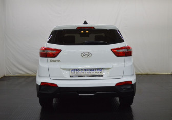 Подержанный автомобиль Hyundai Creta 2017 года (6 фото)