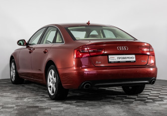 Подержанный автомобиль Audi A6 Sedan 2013 года (7 фото)