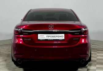Подержанный автомобиль Mazda 6 Sedan 2019 года (6 фото)