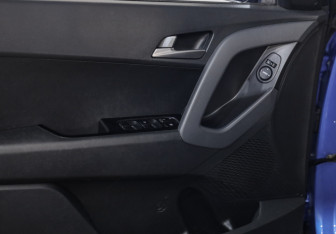 Подержанный автомобиль Hyundai Creta 2019 года (17 фото)