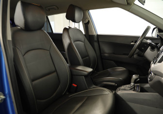 Подержанный автомобиль Hyundai Creta 2017 года (11 фото)