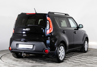 Подержанный автомобиль Kia Soul 2015 года (5 фото)