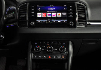 Подержанный автомобиль Skoda Karoq 2020 года (17 фото)