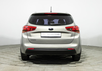 Подержанный автомобиль Kia Ceed Wagon 2013 года (6 фото)