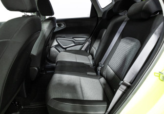 Подержанный автомобиль Kia Soul 2020 года (10 фото)
