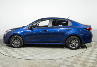 Подержанный автомобиль Kia Rio Sedan 2022 года (8 фото)
