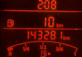 Подержанный автомобиль Volkswagen Polo Sedan 2014 года (15 фото)