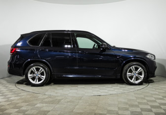 Подержанный автомобиль BMW X5 2017 года (4 фото)