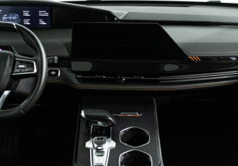 Подержанный автомобиль Changan UNI-K 2021 года (14 фото)