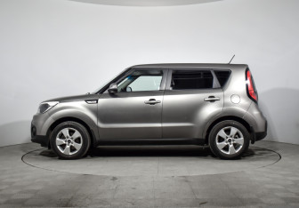 Подержанный автомобиль Kia Soul 2019 года (8 фото)