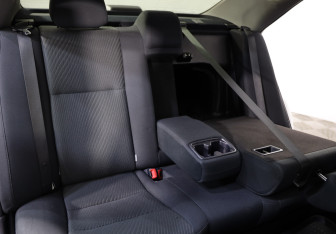 Подержанный автомобиль Toyota Camry Sedan 2017 года (24 фото)