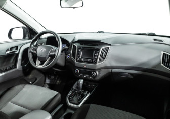 Подержанный автомобиль Hyundai Creta 2018 года (9 фото)