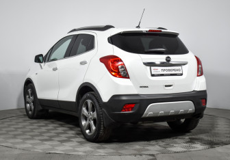 Подержанный автомобиль Opel Mokka 2012 года (7 фото)