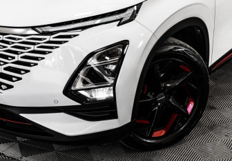 Подержанный автомобиль Omoda C5 2023 года (2 фото)