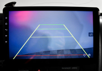 Подержанный автомобиль Mitsubishi Outlander 2018 года (14 фото)