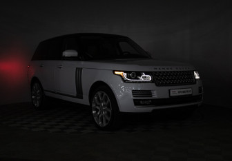 Подержанный автомобиль Land Rover Range Rover 2015 года (34 фото)