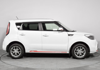 Подержанный автомобиль Kia Soul 2016 года (4 фото)