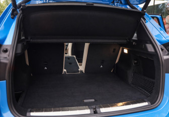 Подержанный автомобиль BMW X1 2021 года (30 фото)