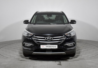 Подержанный автомобиль Hyundai Santa Fe 2017 года (2 фото)