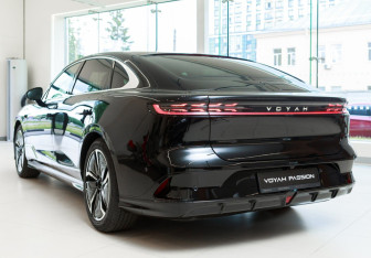 Новый Voyah Passion 2023 (7 фото)