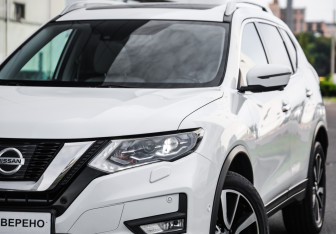 Подержанный автомобиль Nissan X-Trail 2019 года (2 фото)