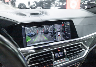 Подержанный автомобиль BMW X6 M 2020 года (22 фото)