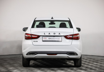 Подержанный автомобиль LADA (ВАЗ) Vesta Sedan 2023 года (6 фото)