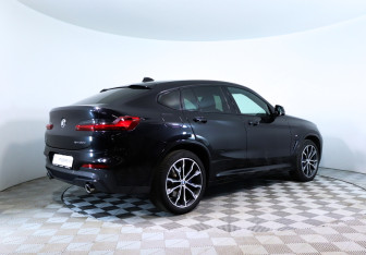 Подержанный автомобиль BMW X4 2020 года (5 фото)