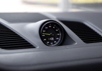 Подержанный автомобиль Porsche Cayenne 2019 года (15 фото)