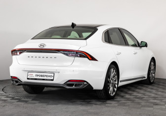 Подержанный автомобиль Hyundai Grandeur 2021 года (7 фото)