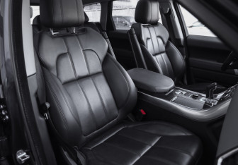 Подержанный автомобиль Land Rover Range Rover Sport 2015 года (25 фото)