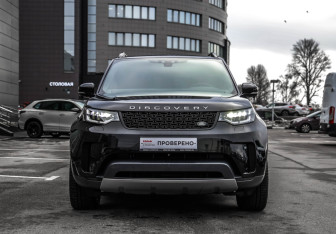 Подержанный автомобиль Land Rover Discovery 2018 года (3 фото)