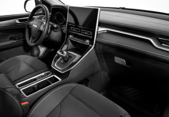 Подержанный автомобиль Haval M6 2025 года (13 фото)