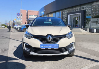 Подержанный автомобиль Renault Kaptur 2017 года (2 фото)