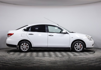 Подержанный автомобиль Nissan Almera Sedan 2014 года (4 фото)
