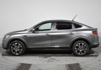 Подержанный автомобиль Renault Arkana 2020 года (8 фото)