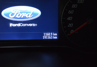 Подержанный автомобиль Ford Mondeo Sedan 2014 года (17 фото)