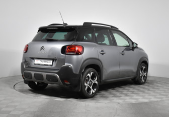 Подержанный автомобиль Citroen C3 Aircross 2018 года (5 фото)