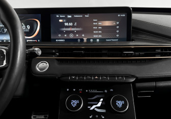 Подержанный автомобиль Exeed LX 2023 года (20 фото)