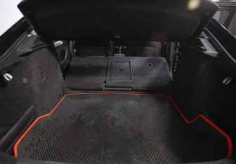 Подержанный автомобиль Skoda Octavia Liftback 2016 года (32 фото)