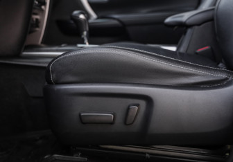 Подержанный автомобиль Toyota Fortuner 2021 года (27 фото)