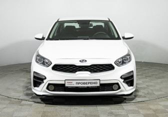 Подержанный автомобиль Kia Cerato Sedan 2019 года (2 фото)