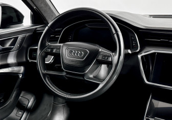 Подержанный автомобиль Audi A6 Sedan 2018 года (16 фото)