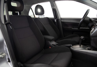 Подержанный автомобиль Mitsubishi Lancer Sedan 2007 года (11 фото)