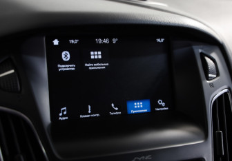 Подержанный автомобиль Ford Focus Hatchback 2019 года (12 фото)