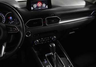 Подержанный автомобиль Mazda CX-5 2018 года (22 фото)