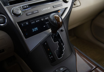 Подержанный автомобиль Lexus RX 2014 года (13 фото)