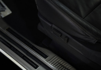 Подержанный автомобиль Mitsubishi Outlander 2016 года (22 фото)