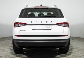 Подержанный автомобиль Skoda Kodiaq 2019 года (6 фото)